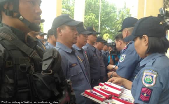 politics_DILG-gives-medals-to-cops-involved-in-Kidapawan-bloodbath